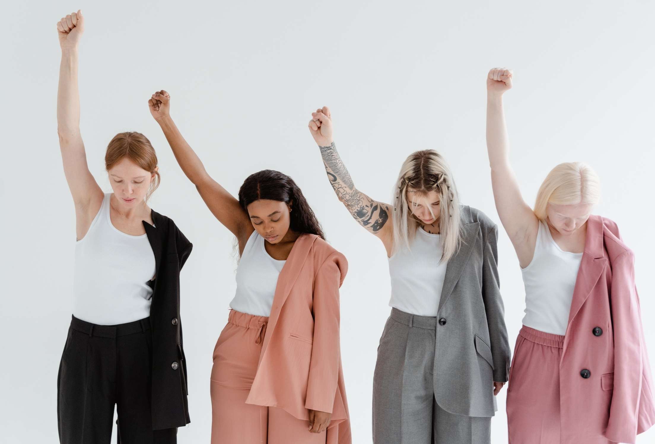 Violencia contra las niñas y mujeres