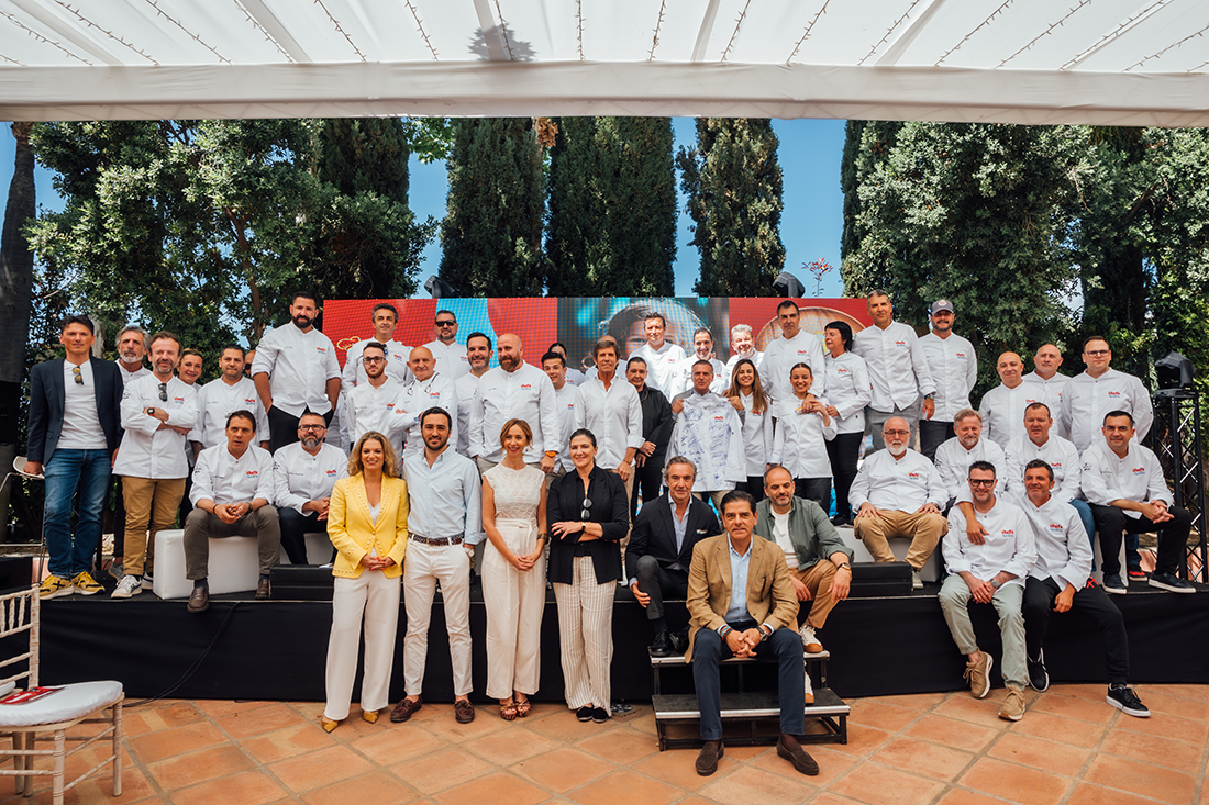 Todos los chefs y parte de la organización de Chefs For Children y Autismo España