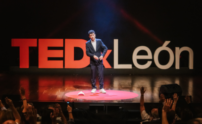 "El autismo explica (en parte) cómo soy, pero no me define"