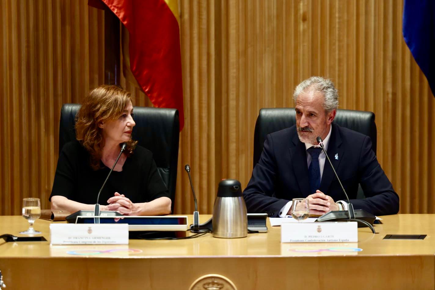 Presidenta Congreso y presidente Autismo España