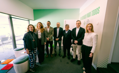 El fútbol avanza hacia la participación social: inaugurada una sala sensorial para personas con autismo en el estadio de La Cartuja